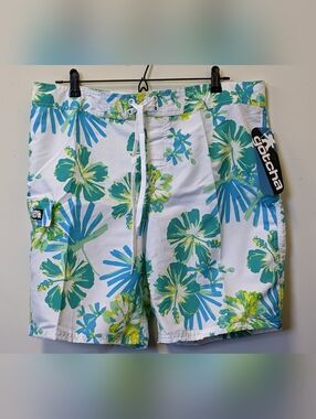 Gotcha Men's Swim Trunks - Bright White with Floral Pattern - NEW